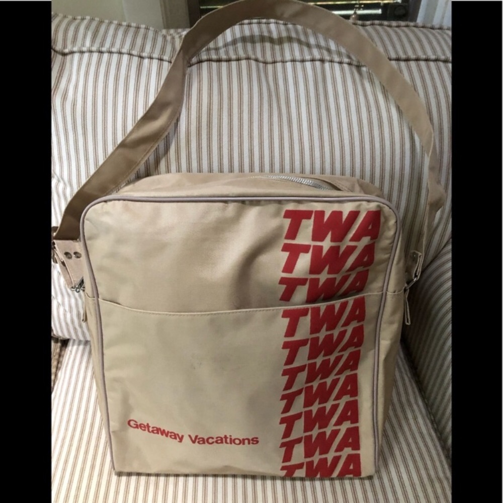 Vintage TWA airline tote travel bag 👜